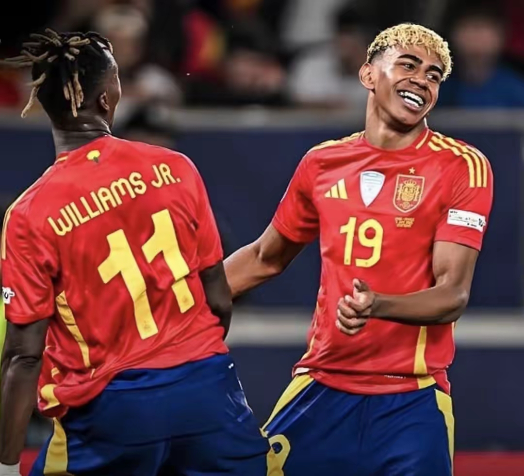 包含葡萄牙战平阿尔巴尼亚,出线希望略显黯淡的词条 包含葡萄牙战平阿尔巴尼亚,出线希望略显黯淡的词条