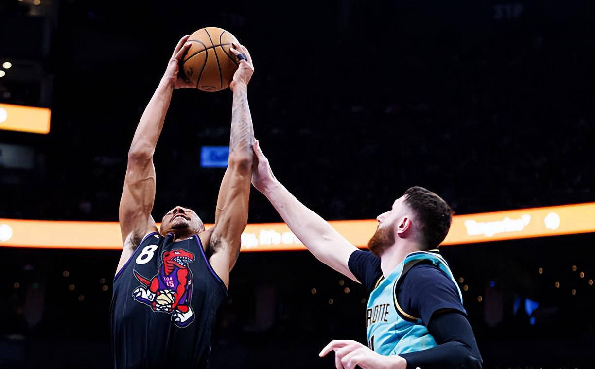 猛龙惨败黄蜂,三分命题尴尬 猛龙惨败黄蜂,三分命题尴尬