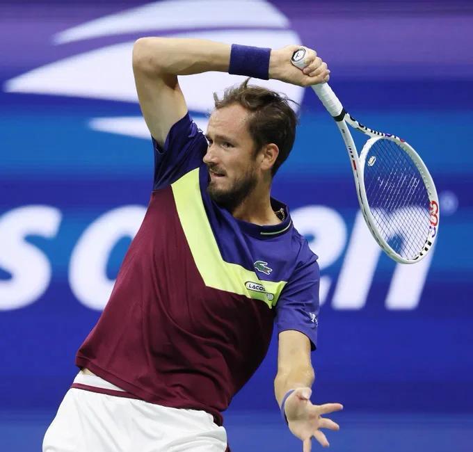 关于拉沃尔杯绝杀美网，梅德韦杰夫惊艳四座的信息